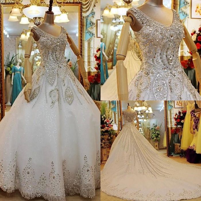 Ball gown wedding dress sparkle